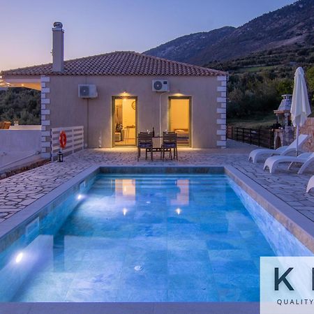 Skoumas Villa Surrounded By Olive Trees! Vlachata Exterior photo